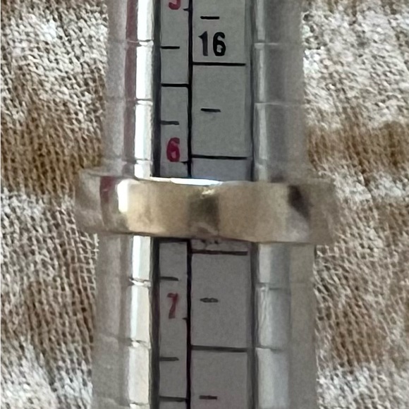 Authentic Bony Levy 18k Diamond Ring size 6.25 - Picture 6 of 7